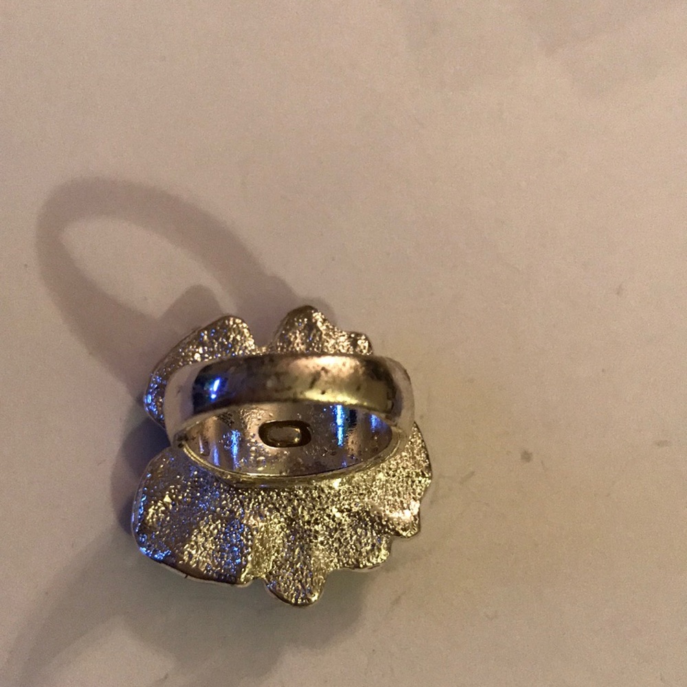 Enamel flower ring - Picture 2 of 4